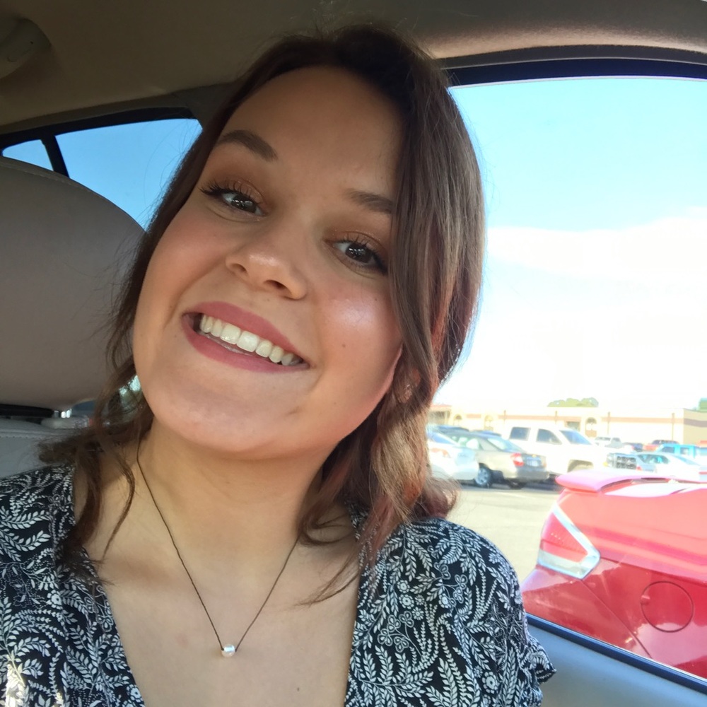 Meet your Posher, Analeise